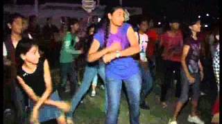 preview picture of video 'Flash Mob First Time in Vizag Beach by Oakridge Students'
