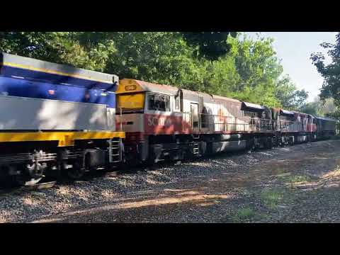 CF44311 , SCT010 , SCT002 , CSR019 with Mixed Freight climb up to Mt Lofty in the Adelaide Hills S.A