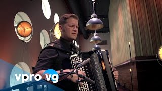 Mario Batkovic - Quatere (live @TivoliVredenburg Utrecht)