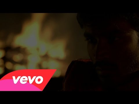 Ambikapathy - Oliyaaga Vandhaai Tamil Song | Dhanush | A. R. Rahman