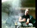 Andy Raucht Die Bude Zu Shisha Rauch In Perfektion