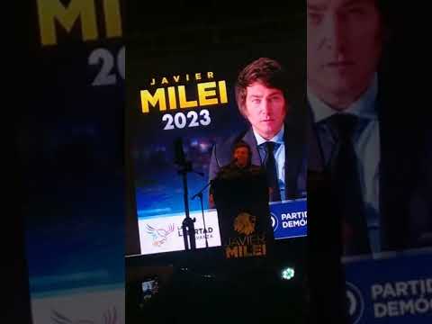 Javier Milei   " Rafael Correa quiso salir de la dolarizacion  " Mendoza 23/04/22