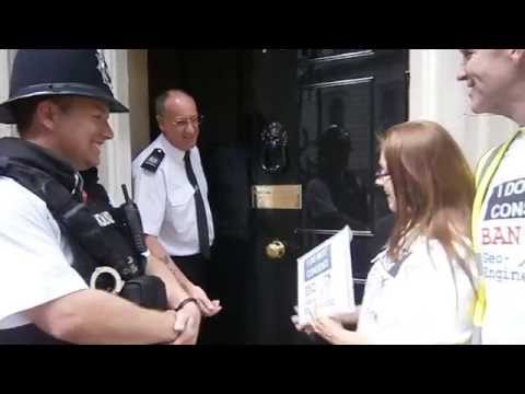 Weather Modification Activism Report 1 - 5  May 2014 - No. 10 Downing Street, London, UK