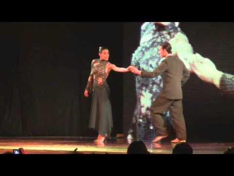 MUNDIAL DE TANGO 2011 FINALISTAS ESCENARIO GUIDO PALACIOS Y FLORENCIA ZARATE CASTILLA