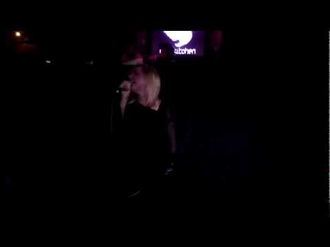 Audrey Gallagher Live 3/4 @ Godskitchen 25/02/2012 UK [HD]