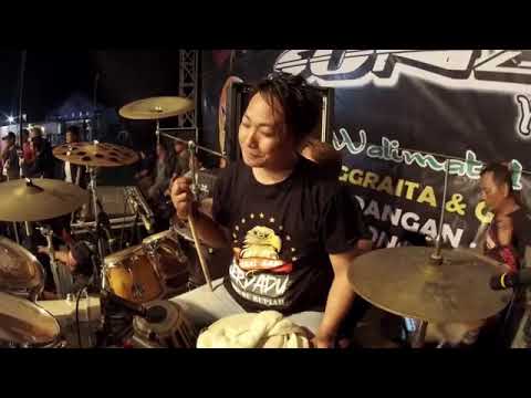 RELA DEMI CINTA // GERRY MAHESA feat LALA WIDI  (OM SONATA)