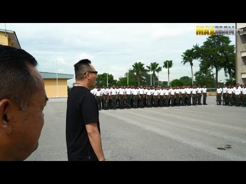 Dato' AC Mizal pernah jadi tentera??!!