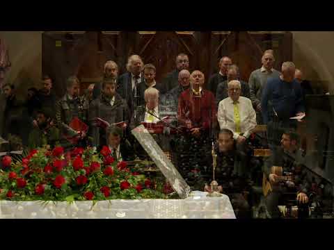 Is É an Tiarna m'Aoire - Cór Cúil Aodha - Shane MacGowan Funeral