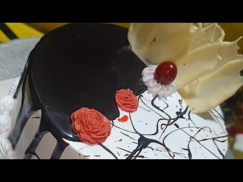 1/2 chocolate cake design ll Birthday cake design ll 1/2 kg birthday cake ll
