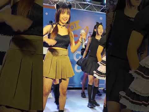 230401 (Maple Fancam) The Glass Girls Trainee - ปั่นป่วน @ Idol April Fool Day - The Market Bangkok