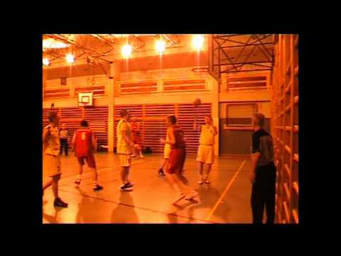 Slavoj Praha - BK Pirelli 69:86