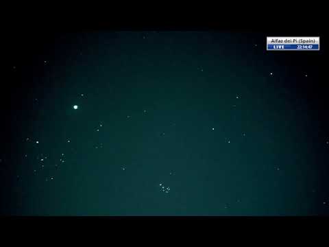 Dim object moving across the night sky (Sony A7s)