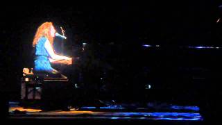 Man Of A Thousand Faces - Regina Spektor 07-10-2010