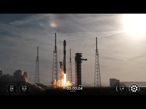 Blastoff! SpaceX launches Starlink batch on booster's 25th flight, nails landing