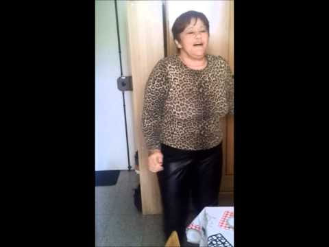 Ylenia Barbaro Rodriguez- Con il sapone