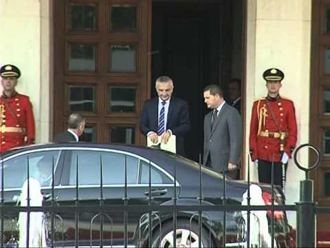 KRYEMINISTRI RAMA SERISH NE PRESIDENCE,TAKIMI I PESTE PER TE ZGJEDHUR GUVERNATORIN LAJM