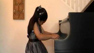 Anna Boonyanit, age 10 2009 - Sonata op. 10 - Clementi