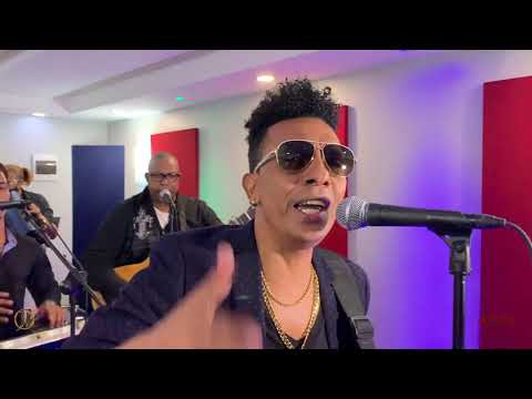 La Lampara Apaga - Andy santiago ( En vivo ) 2023