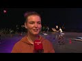 Kinderen gaan op skates over theatervloer van Kunstlinie
