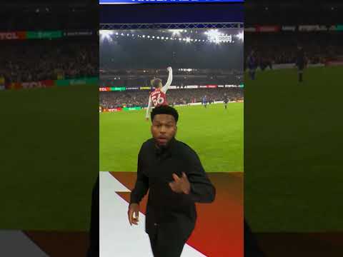 Sturridge shows how he'd walk into school on Monday if he was Max Dowman 🤣📚