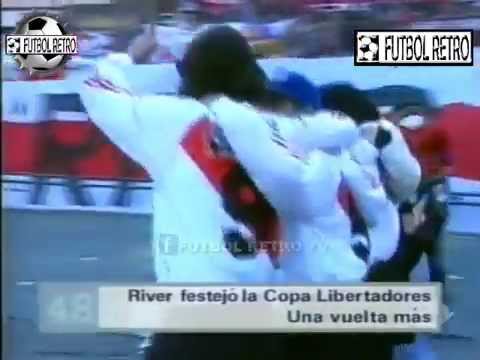 La vuelta Olimpica de River Campeon Copa Libertadores 1996