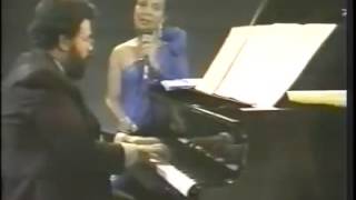 ELIZETH CARDOSO INTERPRETA "MODINHA"