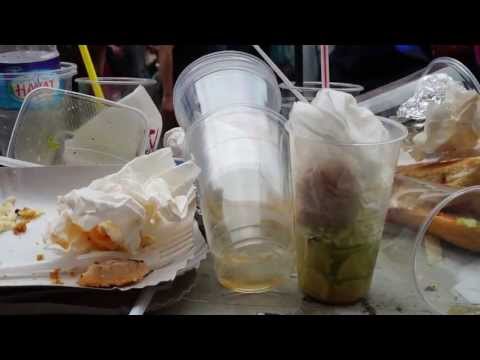 1. Mai 2013 in Berlin - Impressionen vom Myfest in Kreuzberg (7)