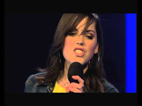 Tialda singing  "A woman's worth" by Alicia Keys - Audition - Idols season 1