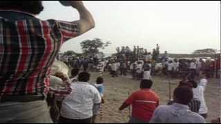 preview picture of video 'carreras de caballos en chahuites .oax EL CATRIN VS EL MARLBORO'