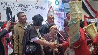 Download lagu Semua Membawa BORAS PIR di Peresmian Labersa Hotel Samosir mp3 Download lagu Semua Membawa BORAS PIR di Peresmian Labersa Hotel Samosir mp3