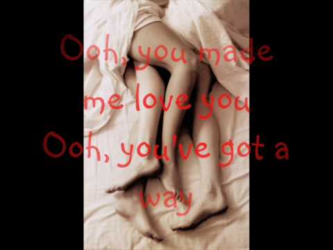 10cc - The Things We Do For Love (W/Lyrics)