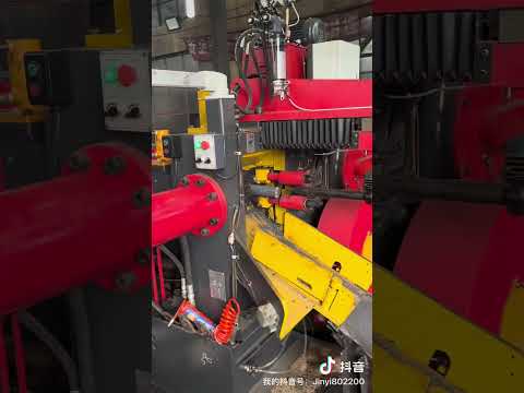 Round steel shearing machine