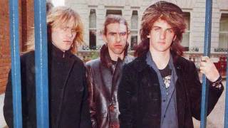 NEW MODEL ARMY - There`s a ghost in my house