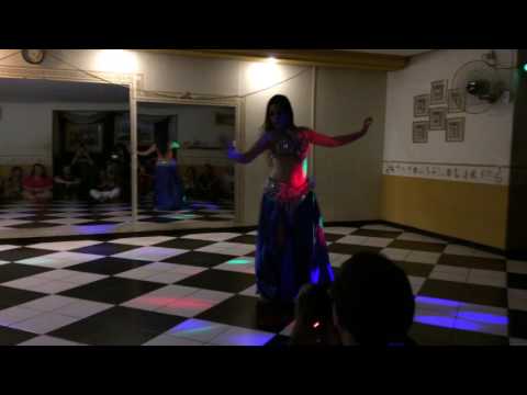 Escola de Dança Carla Cecílio - Harém do Rock - Solo Lenora Fagundes