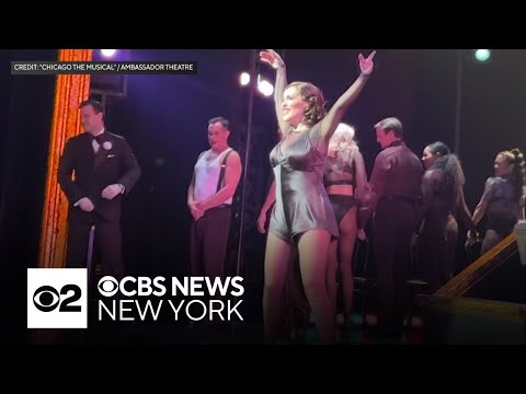 Actress Alyssa Milano makes her Broadway debut in "Chicago"