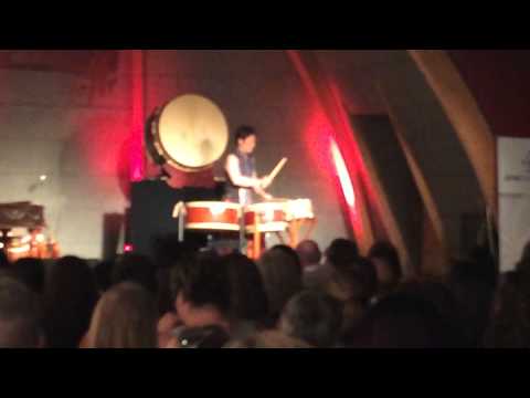 Leonard Eto a Fono-ban