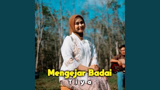 Download lagu Mengejar Badai mp3