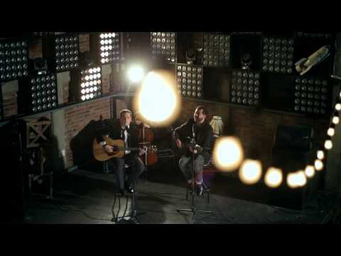 Rodrigo Arizpe & Edgar Oceransky -  TEMBLANDO (Cover)