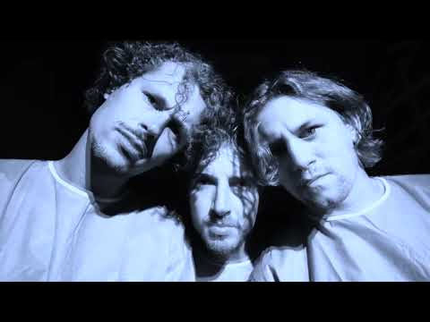 MAGNETIC SPACEMEN - Paradise? (Official Video)