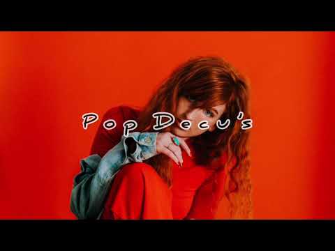 Martin Jensen Feat. MOLOW - Carry On