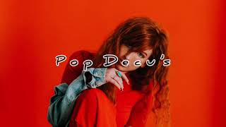 Martin Jensen Feat. MOLOW - Carry On