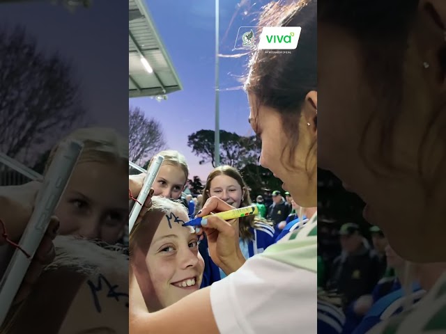 POV: estás en Australia y recibes visitas muy especiales 🇲🇽🇦🇺✨ Con firma especial en la frente.😅
