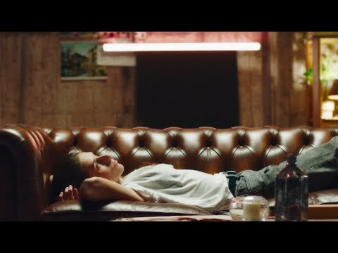 PASCAL LEOTY AND BASSNER FEAT COLINE - Elle (Clip Officiel)