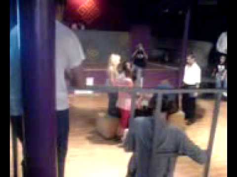 trafic de droguri in insomnia(ex milenium) braila..caterinca