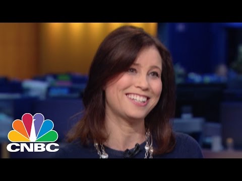 Men's Guide for Women in the Workplace | CNBC
