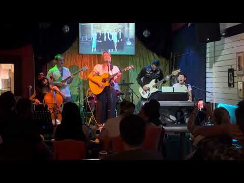 Play Video Youtube Video