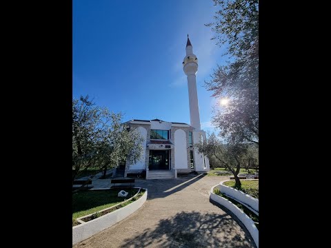 Thirja e Ezanit nga mezini Benjamin Tagani ne Xhami të Krythës