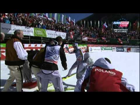 Adam Malysz - 216 m - Planica 2011 - Thank you Adam! Goodybe! Last Jump!