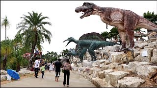 preview picture of video 'Dinosaur Nongnuch Park Pattaya'
