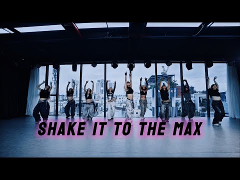 Moliy & Silent Addy - SHAKE IT TO THE MAX / dance Douyin / dance cover